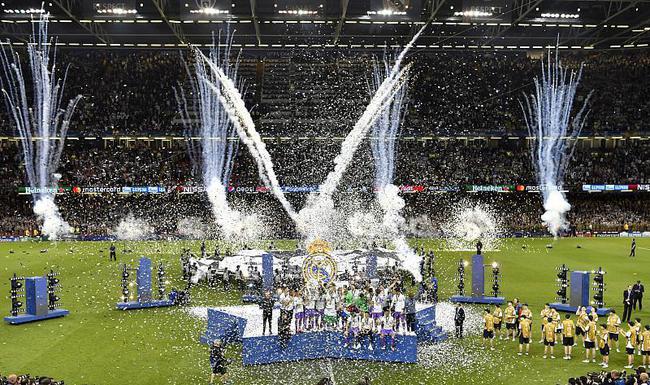 他此前在采 他此前在采