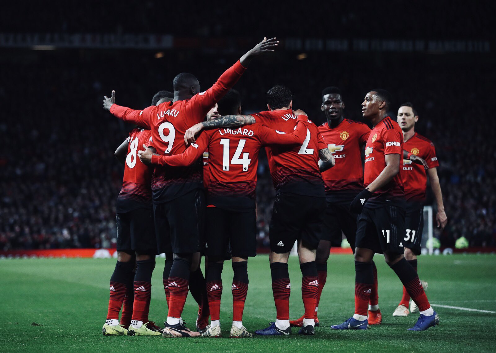 锋线双强援 锋线双强援