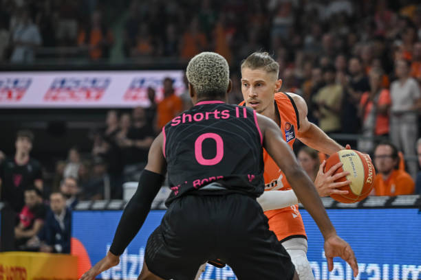 相比上一期 相比上一期