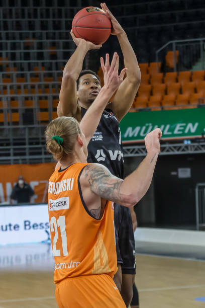 从梅西在欧 从梅西在欧