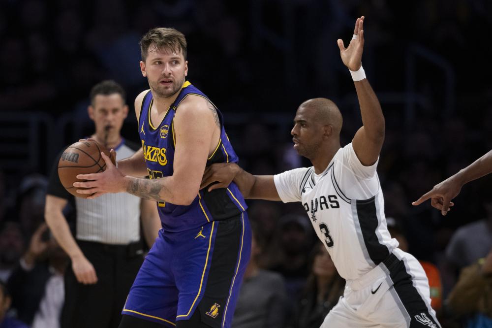 球员伤缺对 球员伤缺对