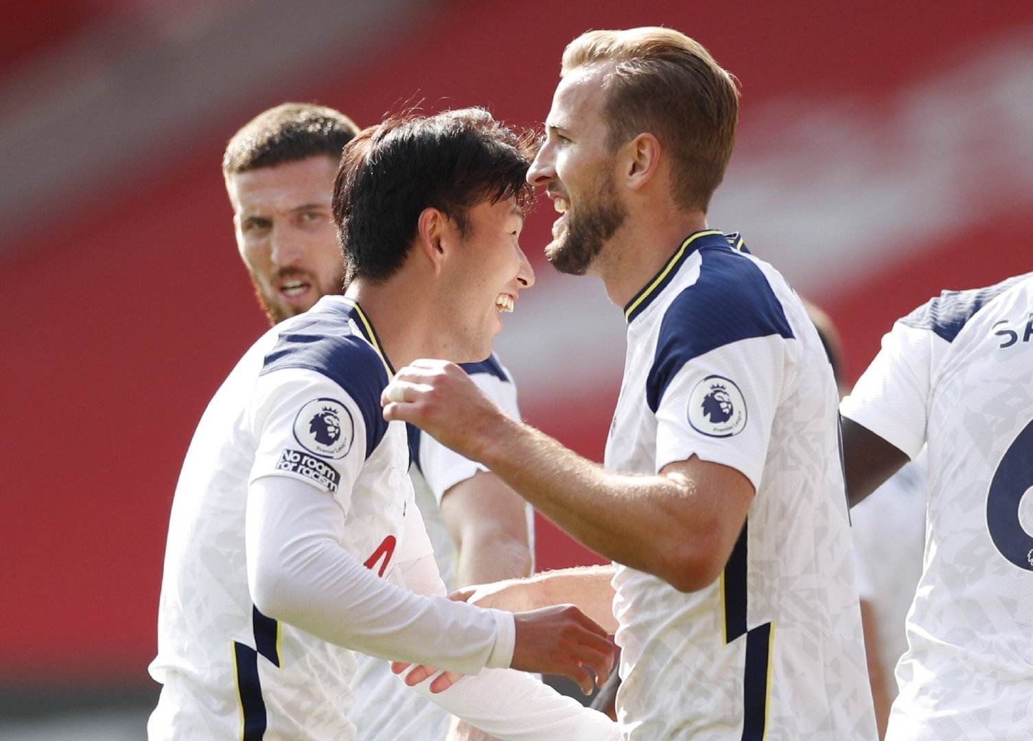 了羽毛球运 了羽毛球运